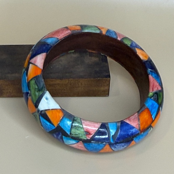 🚨3 for $16🚨 Hand Painted Wooden Bracelet - Picture 1 of 4